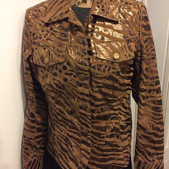 Jacket - Picture 2 of 7